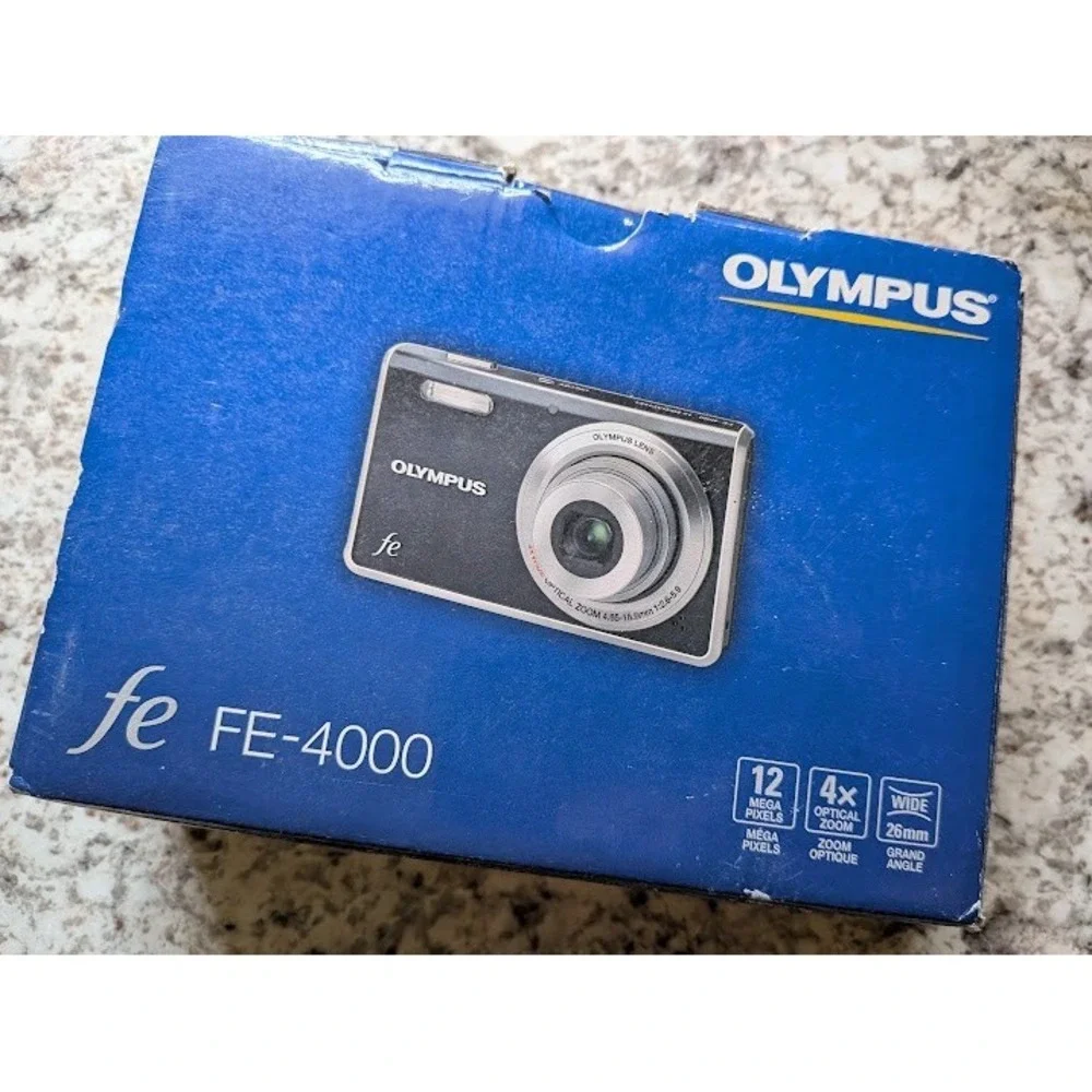 Olympus FE-4000 12MP Digital Camera In Box w/ Charger & Box No Discs Retro Y2K